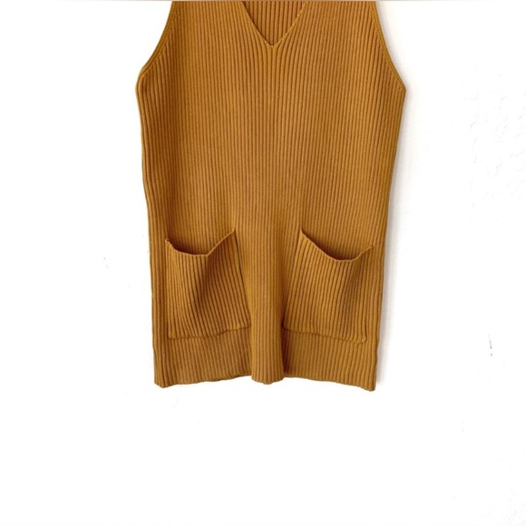 SOLD 🤑 Blushing Heart Sleeveless Camel Tan Long Rib Top - Picture 2 of 3